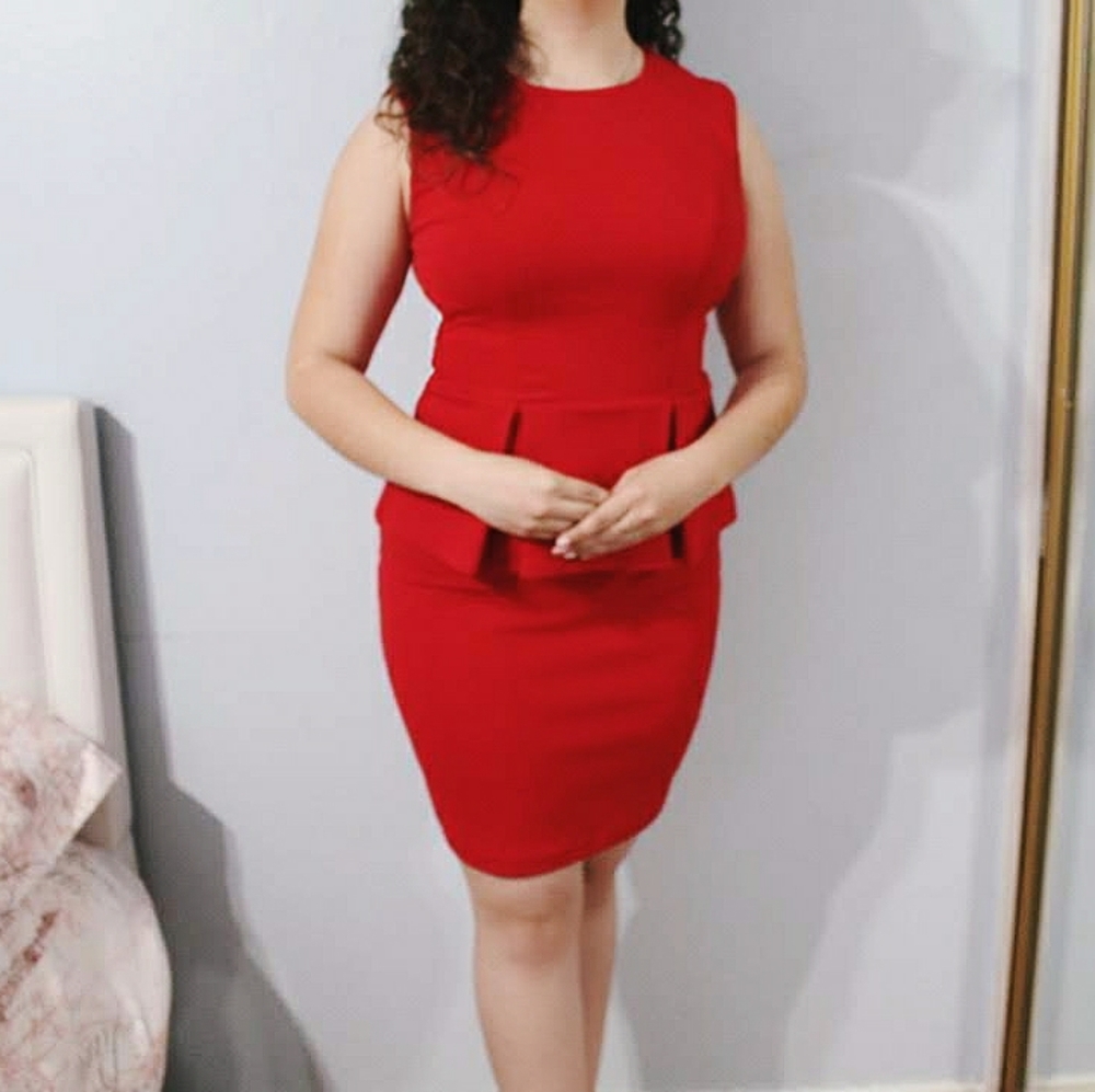 Bisou Formal Red Dress